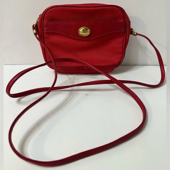 ✨ Vintage Monet Red Monogram Crossbody ✨ - Picture 2 of 9